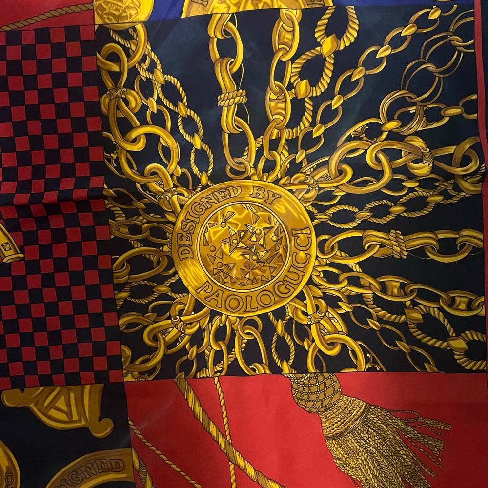 Gucci Scarf - Picture 4 of 5